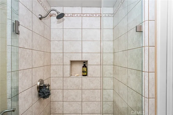 6095 Calle Entrada, Yorba Linda, California 92887