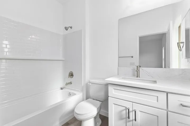 8572 Vista Azul Pl, Lemon Grove, California 91945