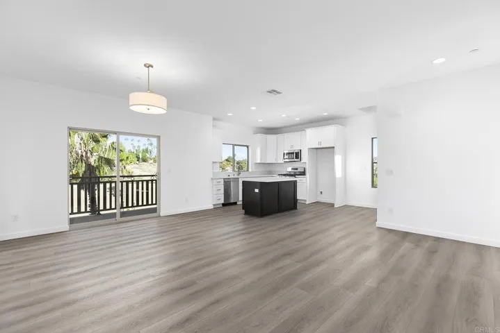 8556 Vista Azul Pl, Lemon Grove, California 91945