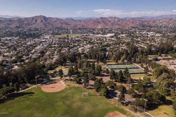 Park and Tennis center