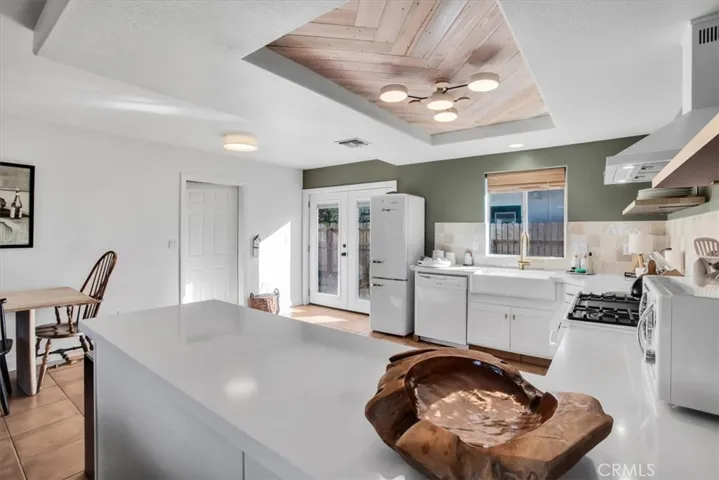 7410 Sherman Hoyt Avenue, 29 Palms, California 92277