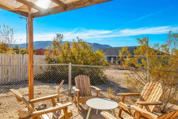 7410 Sherman Hoyt Avenue, 29 Palms, California 92277