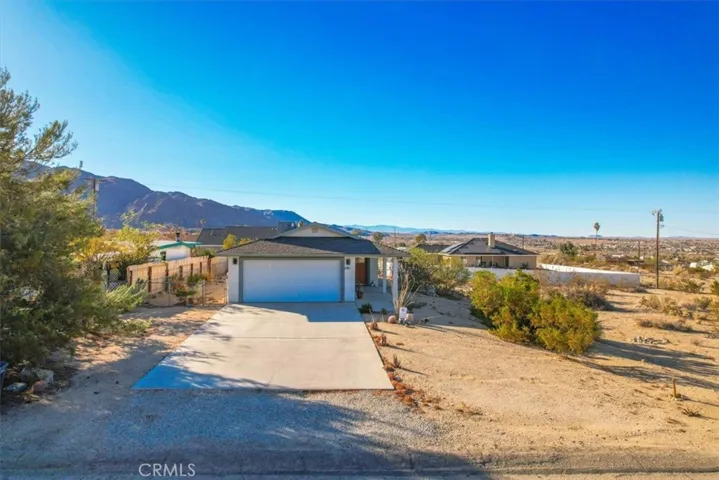 7410 Sherman Hoyt Avenue, 29 Palms, California 92277