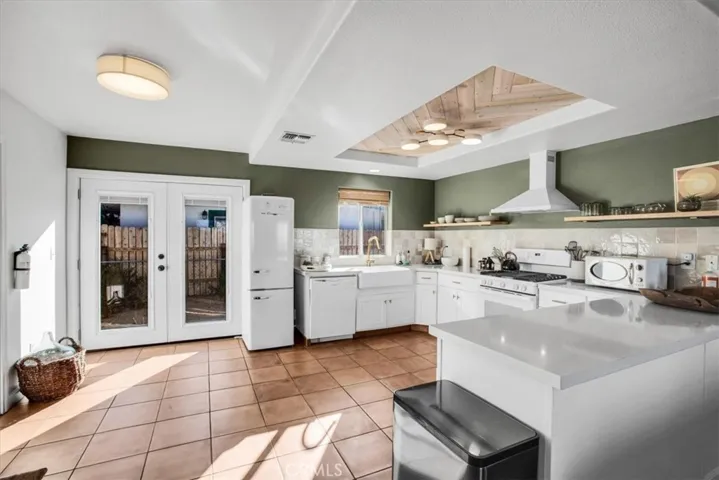 7410 Sherman Hoyt Avenue, 29 Palms, California 92277