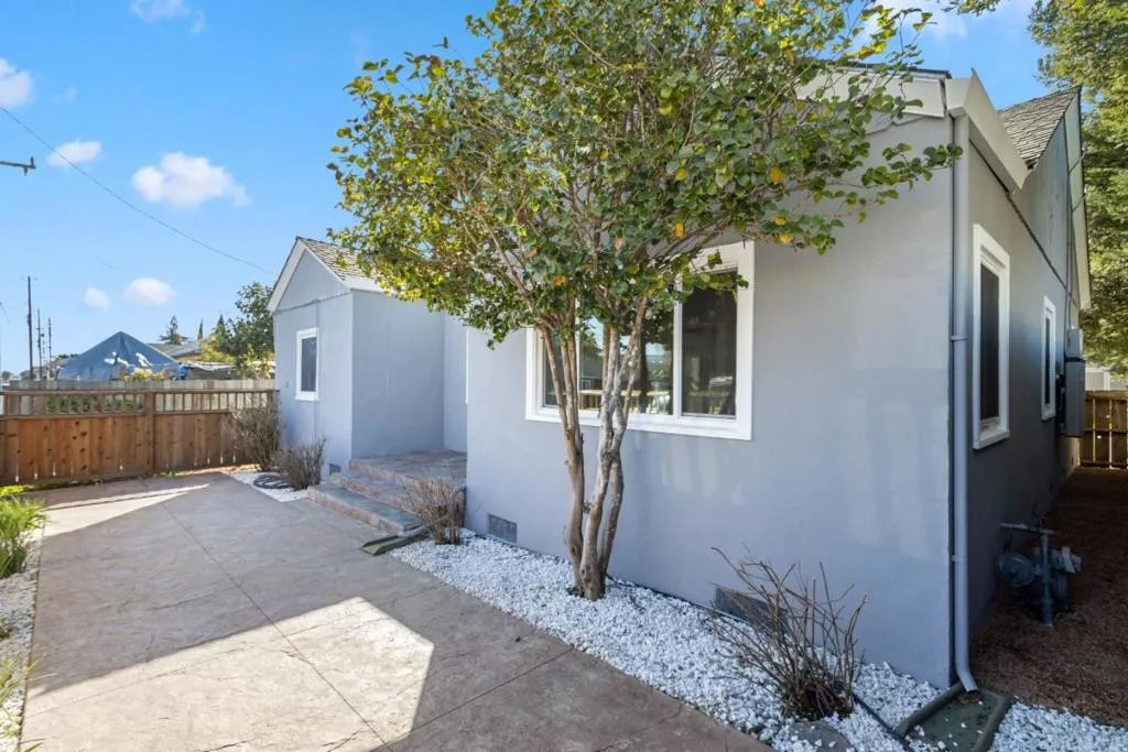 33 Stewart Avenue, Freedom, California 95019 home-pic-42