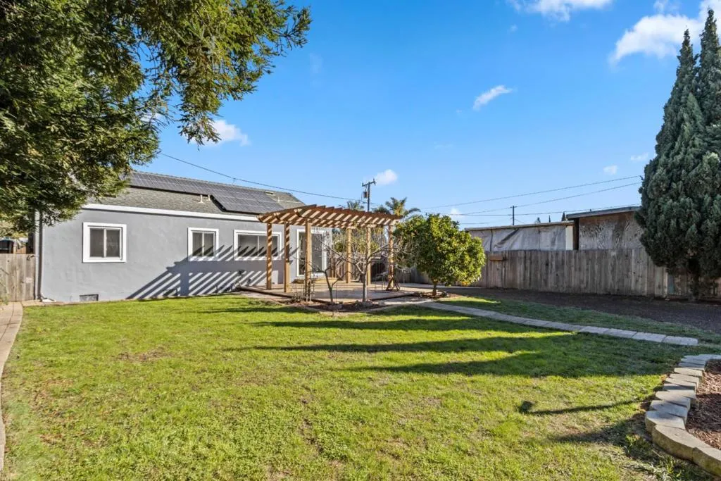 33 Stewart Avenue, Freedom, California 95019 home-pic-32