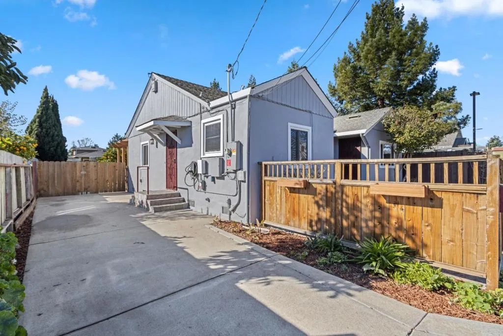 33 Stewart Avenue, Freedom, California 95019 home-pic-44