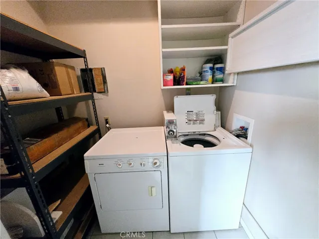 Public Laundry