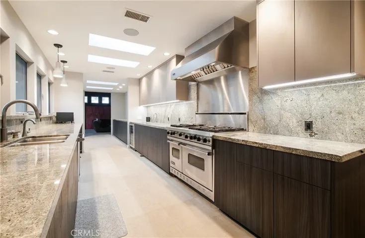 2930 Alta Laguna Boulevard, Laguna Beach, California 92651