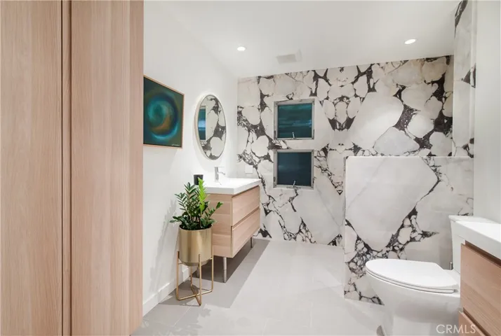 2930 Alta Laguna Boulevard, Laguna Beach, California 92651