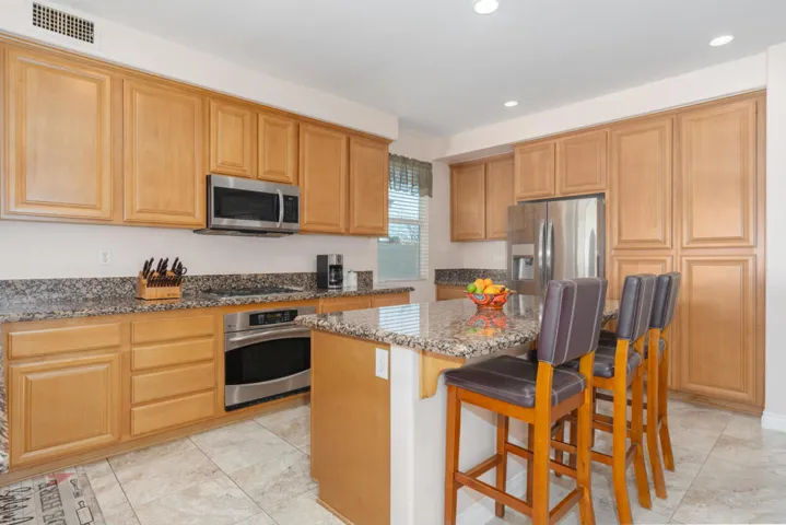 670 Winter Pine St_MLS11