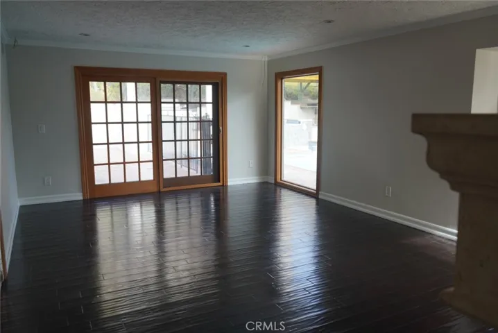 10247 Kalua Drive, Shadow Hills, California 91040