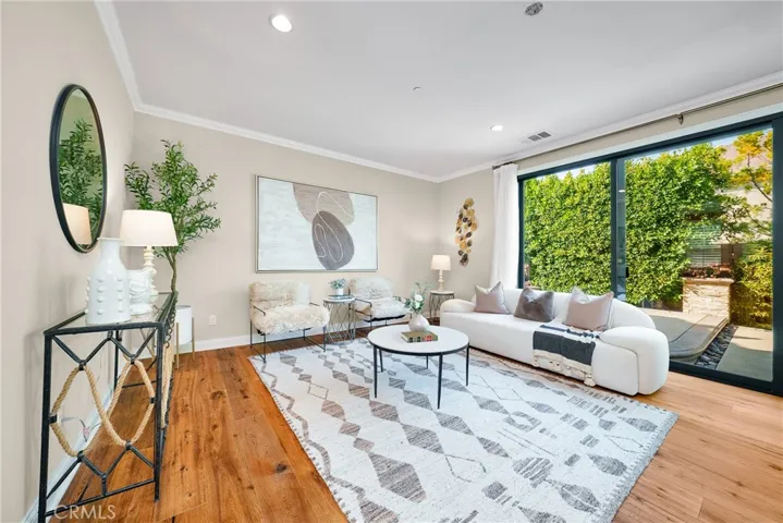 177 Loneflower, Irvine, California 92618