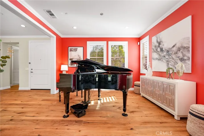 177 Loneflower, Irvine, California 92618