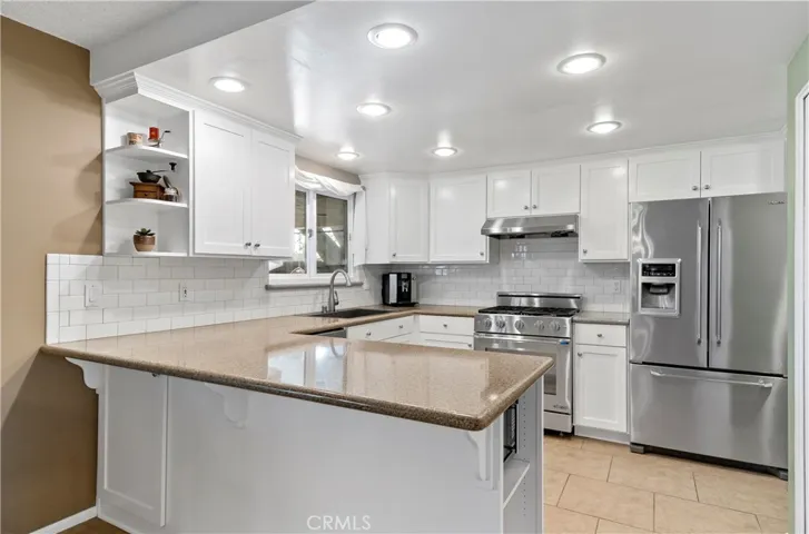 756 E Foothill Boulevard, Glendora, California 91741