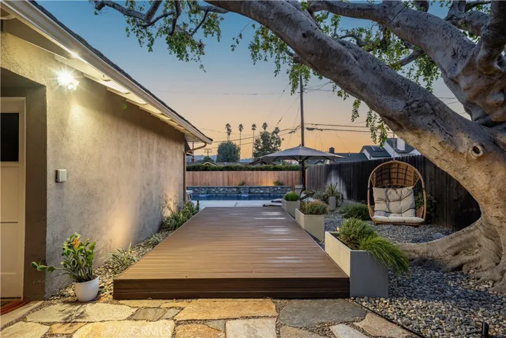 756 E Foothill Boulevard, Glendora, California 91741