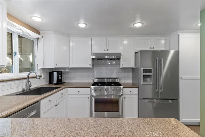 756 E Foothill Boulevard, Glendora, California 91741