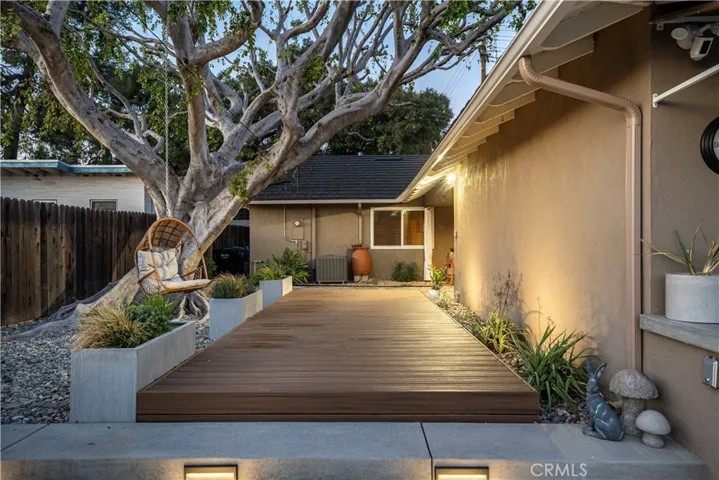 756 E Foothill Boulevard, Glendora, California 91741