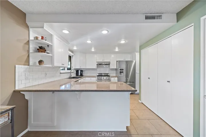 756 E Foothill Boulevard, Glendora, California 91741