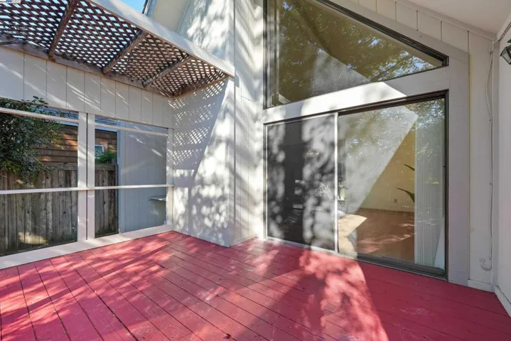 215 Avenida Barbera, Sonoma, California 95476-8056