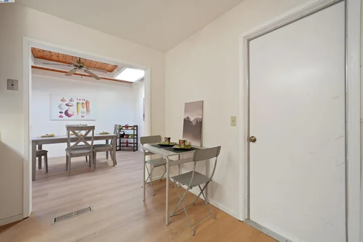 215 Avenida Barbera, Sonoma, California 95476-8056