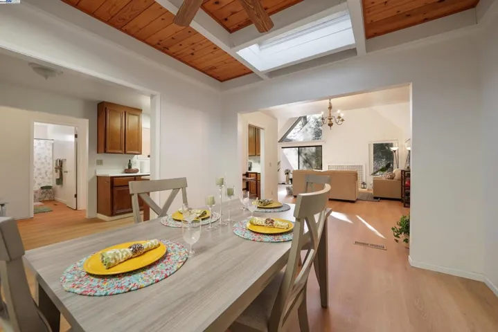 215 Avenida Barbera, Sonoma, California 95476-8056