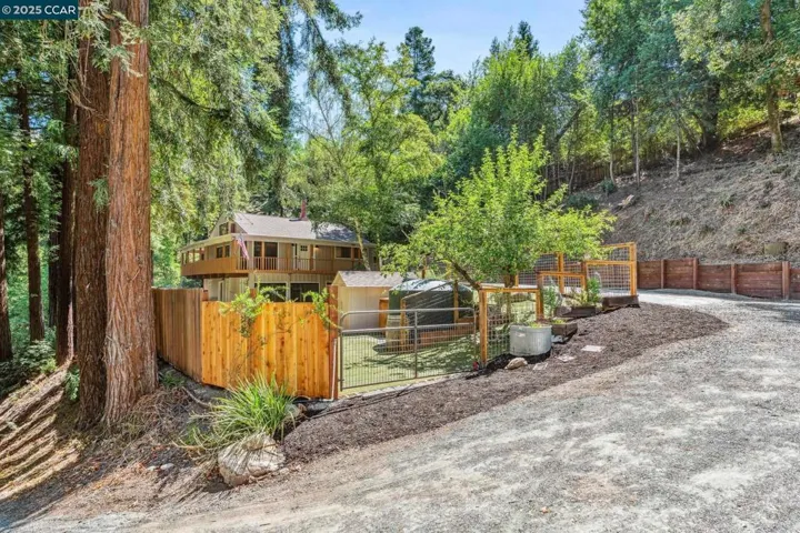 1260 Bollinger Canyon Road, Moraga, California 94556