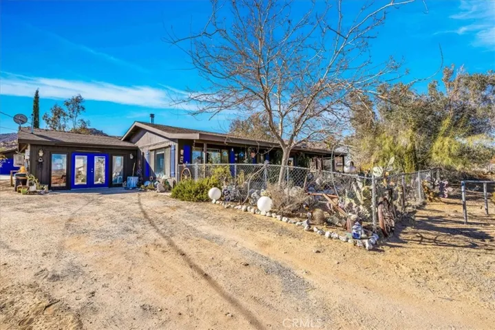 61537 Navajo Trail, Joshua Tree, California 92252