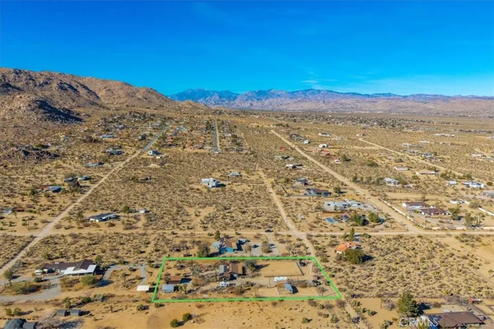 61537 Navajo Trail, Joshua Tree, California 92252