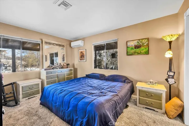 61537 Navajo Trail, Joshua Tree, California 92252