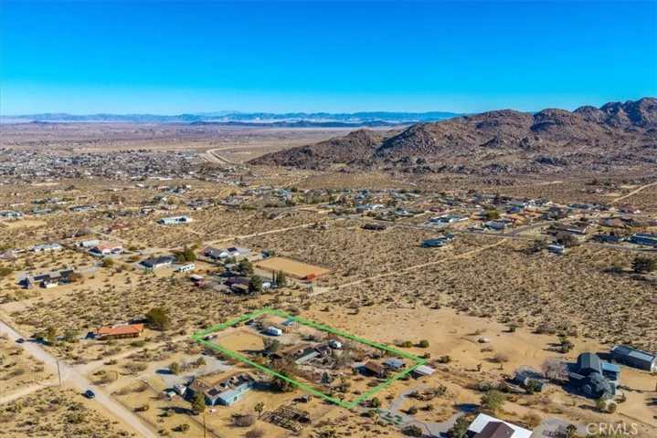 61537 Navajo Trail, Joshua Tree, California 92252