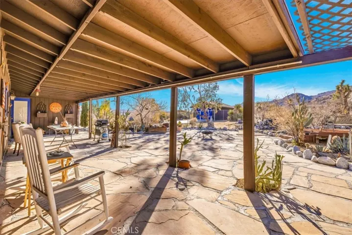 61537 Navajo Trail, Joshua Tree, California 92252