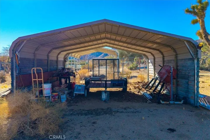 61537 Navajo Trail, Joshua Tree, California 92252