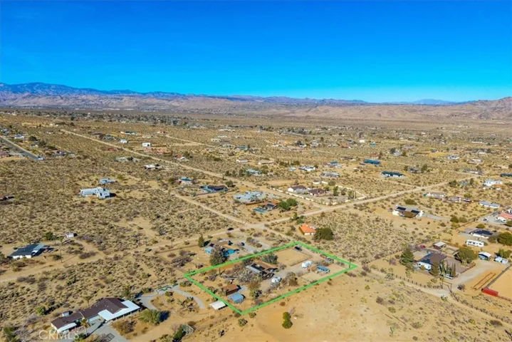 61537 Navajo Trail, Joshua Tree, California 92252
