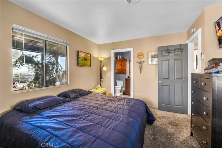 61537 Navajo Trail, Joshua Tree, California 92252
