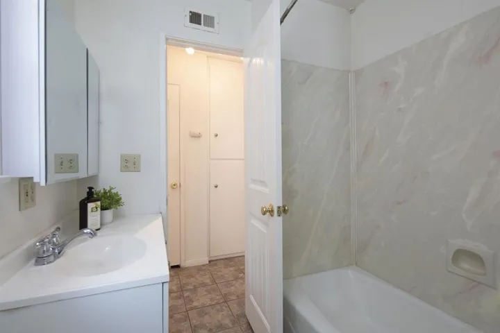 6974 Sun Street, San Diego, California 92111