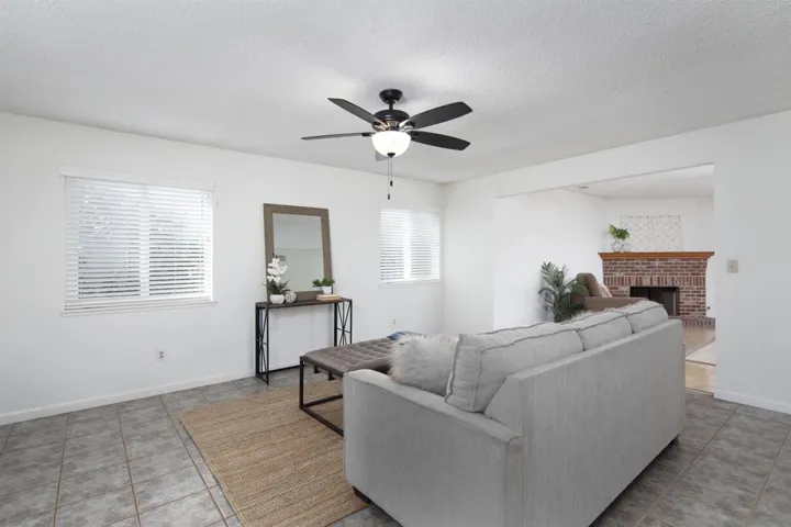 6974 Sun Street, San Diego, California 92111