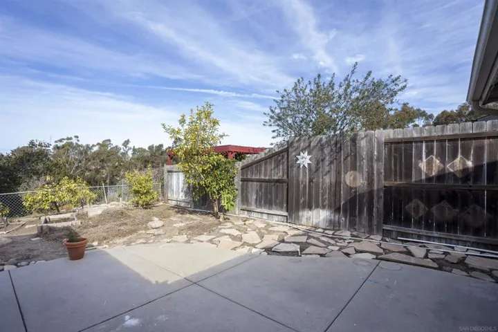 6974 Sun Street, San Diego, California 92111