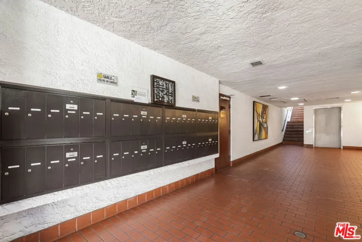 729 S Hobart Boulevard 28, Los Angeles, California 90005