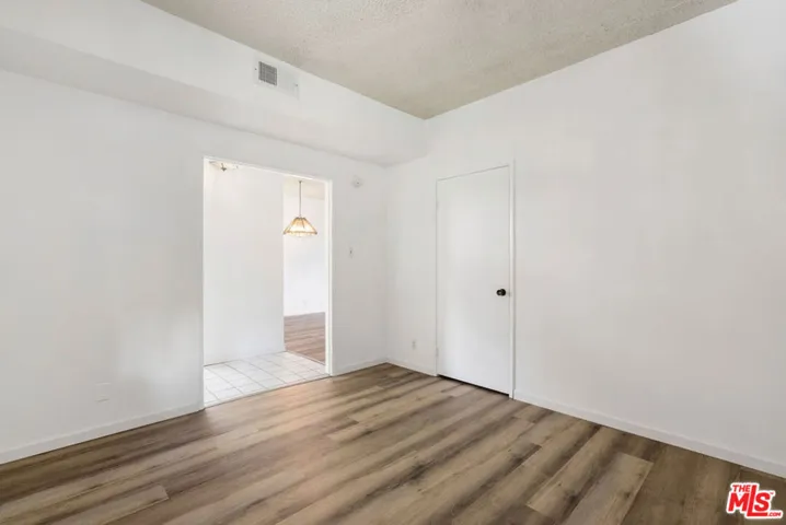 729 S Hobart Boulevard 28, Los Angeles, California 90005