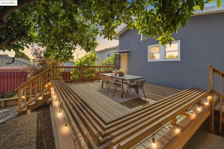 3534 Rhoda Ave, Oakland, California 94602