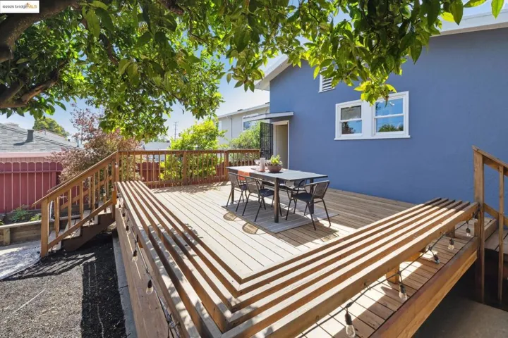 3534 Rhoda Ave, Oakland, California 94602