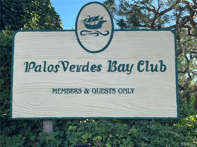 32646 Coastsite Drive 303, Rancho Palos Verdes, California 90275
