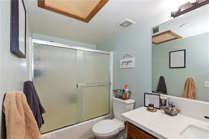 8120 Langdon Avenue, Hesperia, California 92345