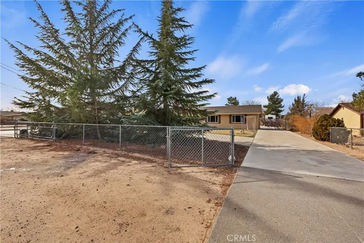 8120 Langdon Avenue, Hesperia, California 92345
