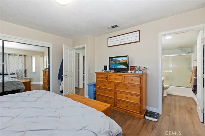 8120 Langdon Avenue, Hesperia, California 92345