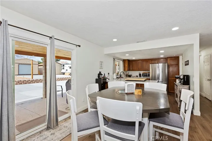 8120 Langdon Avenue, Hesperia, California 92345
