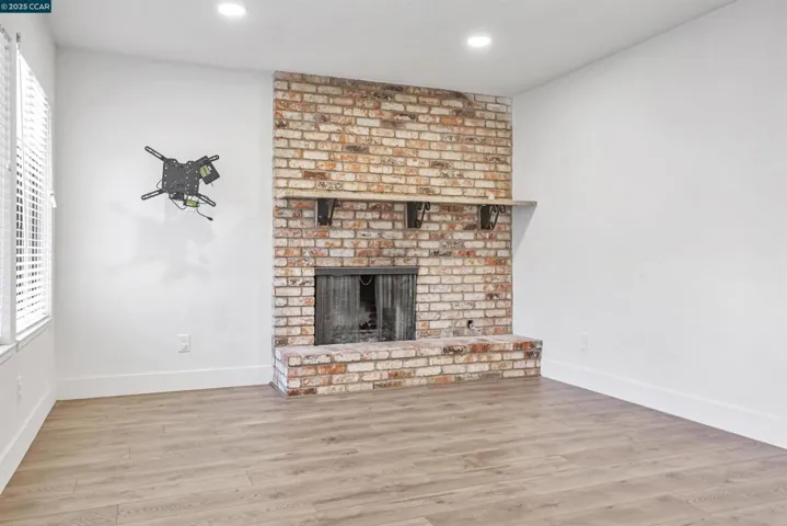 1817 Winchester Ct, Fairfield, California 94533