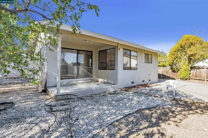 1817 Winchester Ct, Fairfield, California 94533