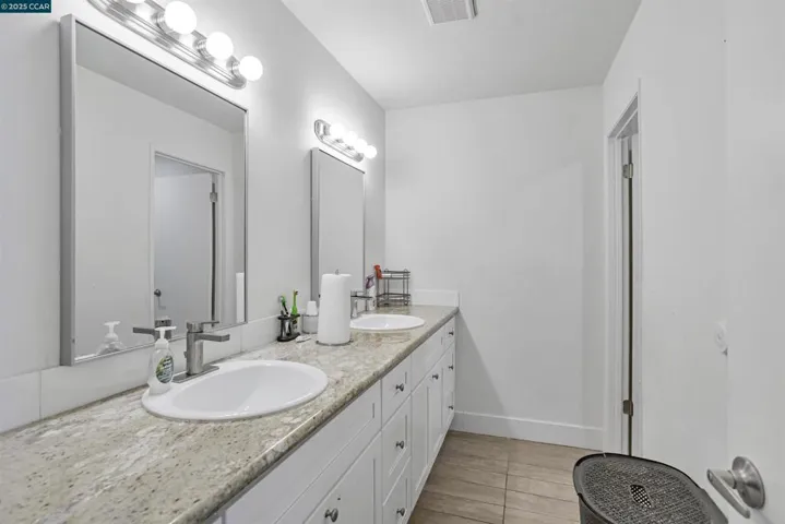 1817 Winchester Ct, Fairfield, California 94533